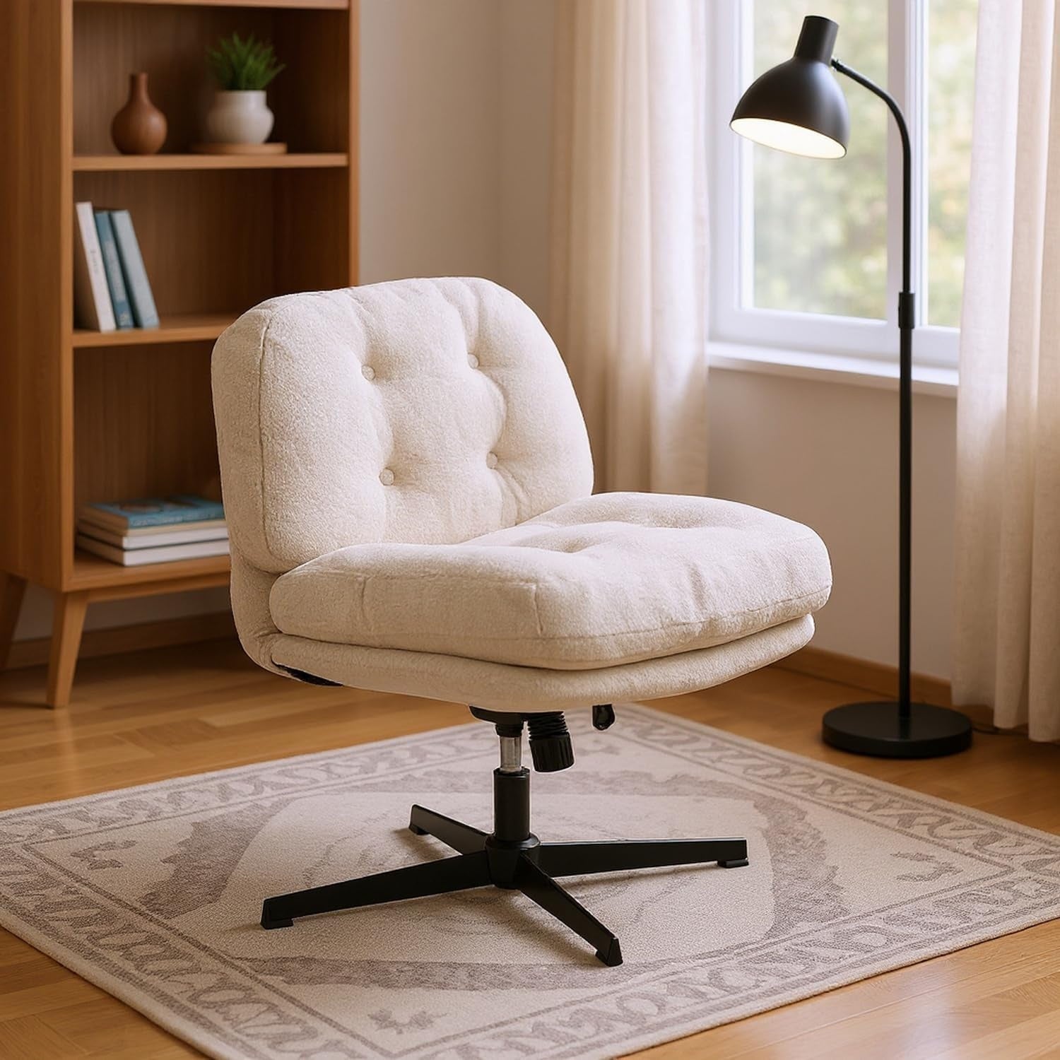 Fauteuil pivotant a 360 degres avec hauteur reglable et fonction inclinable, revetement bouclette blanc